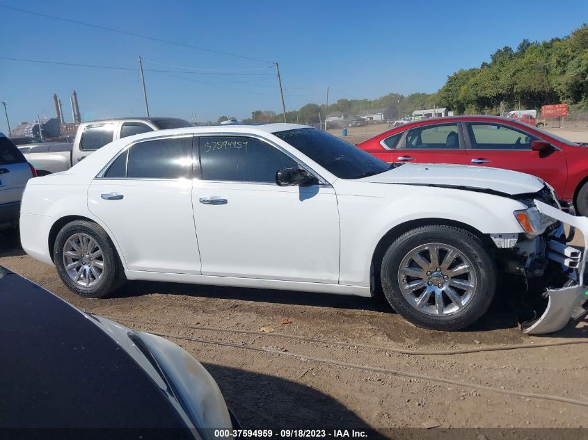 2013 CHRYSLER 300 300C - 2C3CCAEG2DH685303