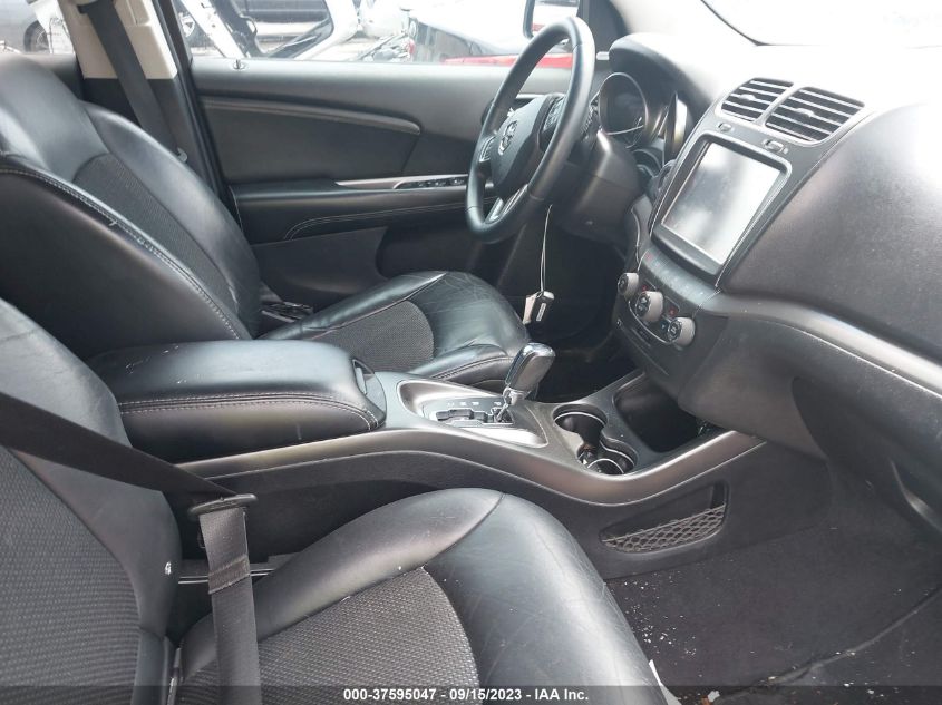 2014 DODGE JOURNEY CROSSROAD - 3C4PDCGG1ET261364