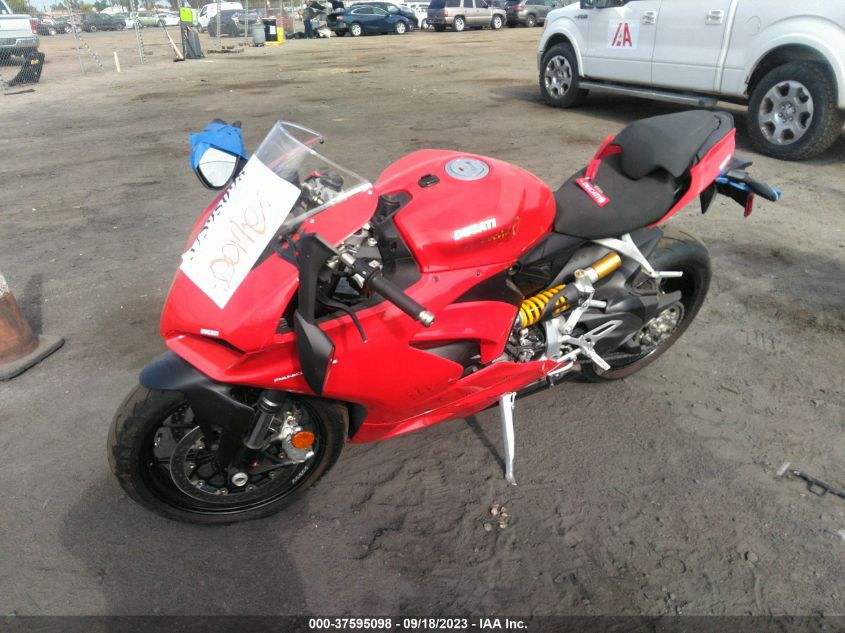 2023 DUCATI PANIGALE V2 ZDMHAATW5PB010077
