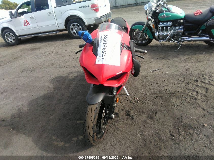 2023 DUCATI PANIGALE V2 ZDMHAATW5PB010077