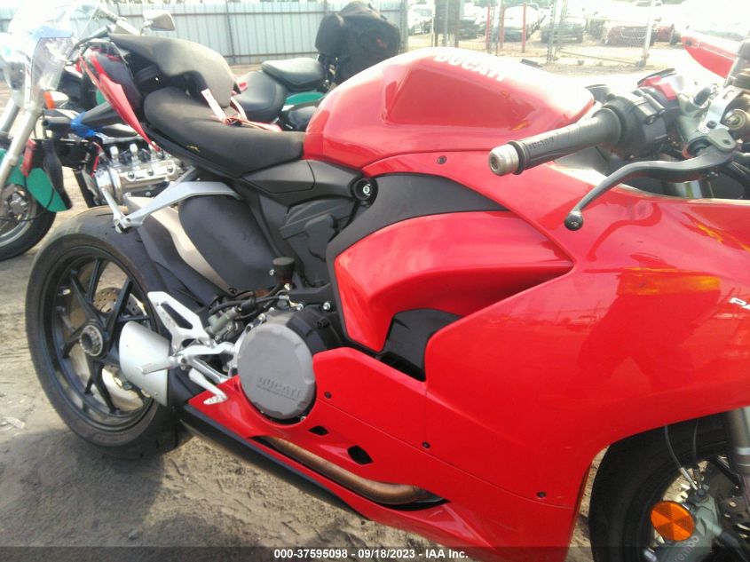 2023 DUCATI PANIGALE V2 ZDMHAATW5PB010077