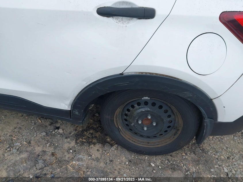 VIN 3N1CP5CU1KL504330 2019 NISSAN KICKS S