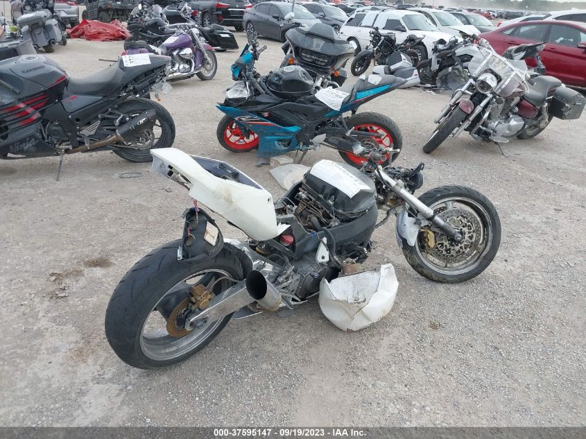 2001 HONDA CBR900 RE JH2SC44381M102272