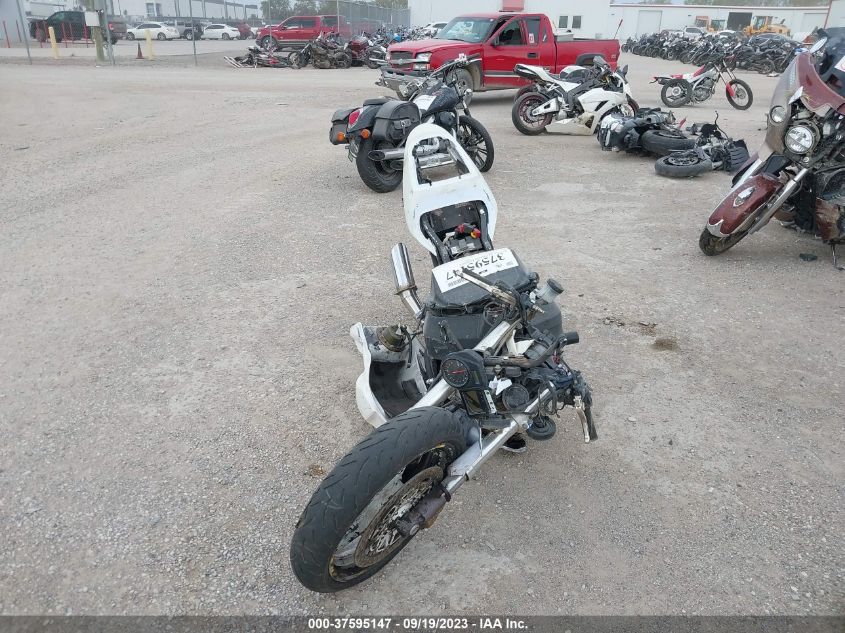 2001 HONDA CBR900 RE JH2SC44381M102272