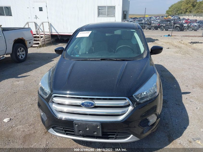 2017 FORD ESCAPE SE - 1FMCU9GD7HUB82603