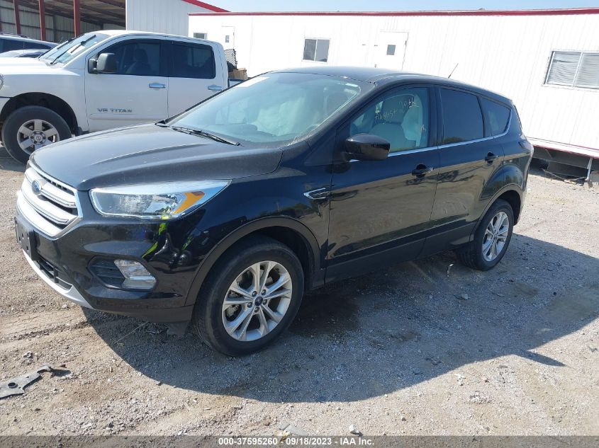 2017 FORD ESCAPE SE - 1FMCU9GD7HUB82603