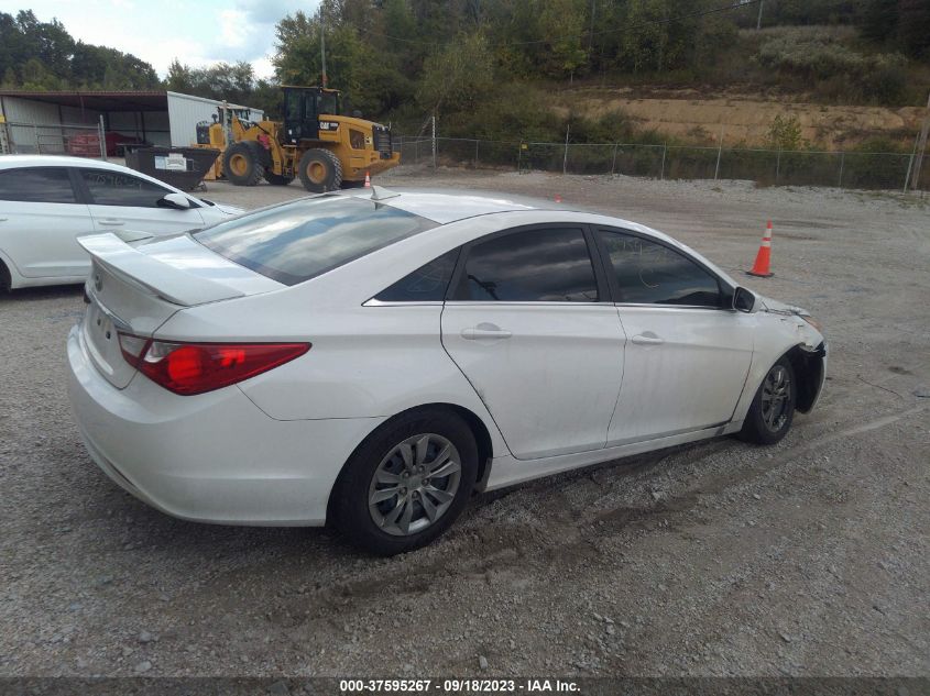 2013 HYUNDAI SONATA GLS - 5NPEB4AC6DH583389