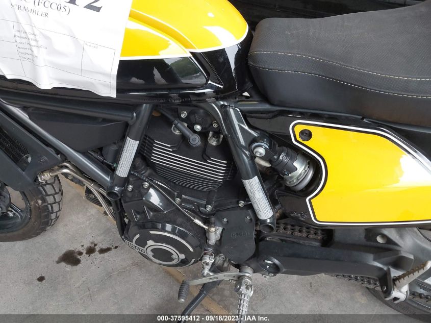 2020 DUCATI SCRAMBLER DESERT SLED ML0KAFPMXLT016470
