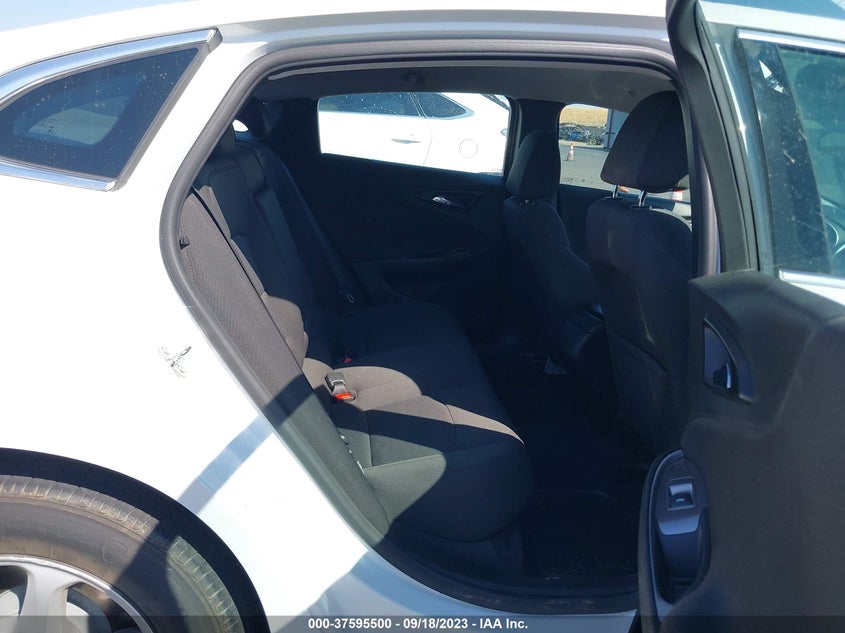 VIN 1G1ZB5ST2JF272420 2018 CHEVROLET MALIBU LS