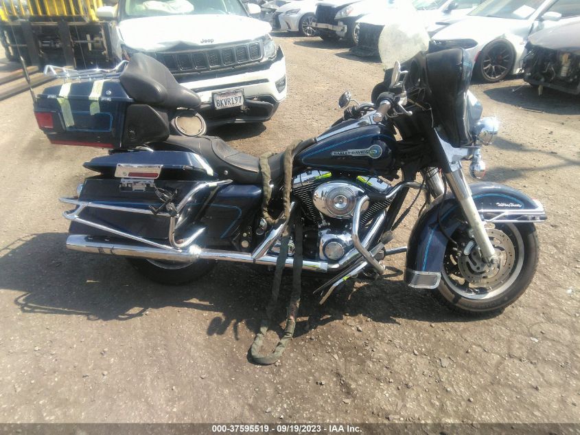 2006 HARLEY-DAVIDSON FLHTCUI SHRINE - 1HD1FLW366Y711989
