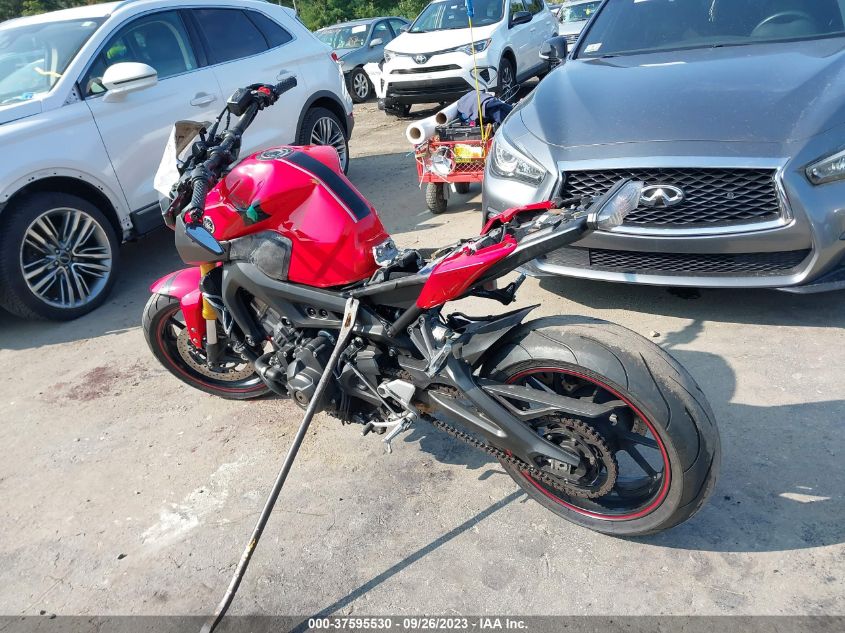 2014 YAMAHA FZ09 JYARN33E7EA000155