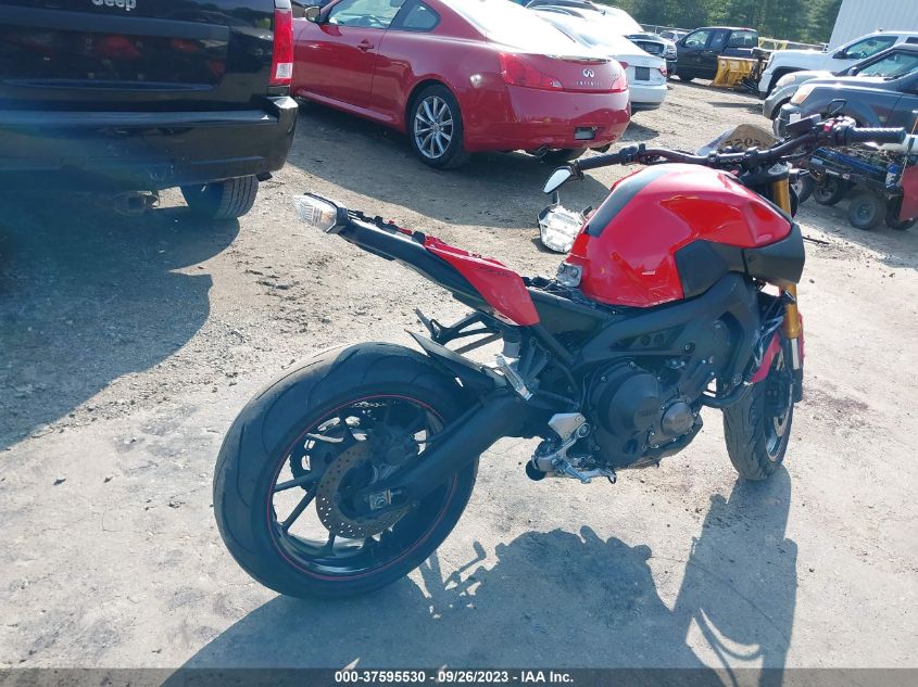 2014 YAMAHA FZ09 JYARN33E7EA000155