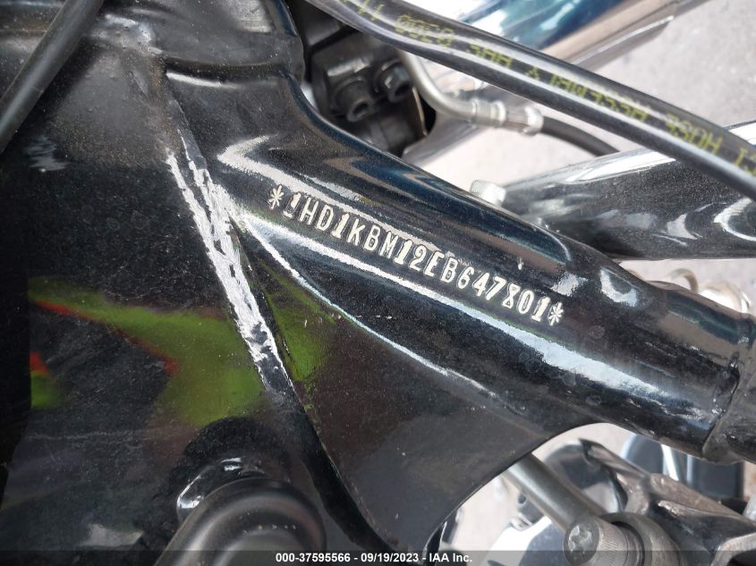 2014 HARLEY-DAVIDSON FLHX STREET GLIDE - 1HD1KBM12EB647801