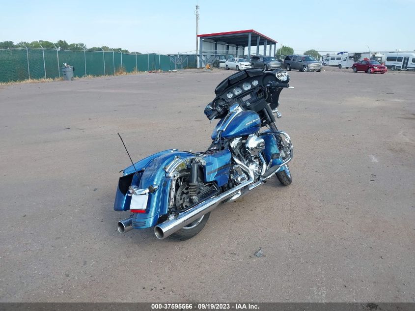2014 HARLEY-DAVIDSON FLHX STREET GLIDE - 1HD1KBM12EB647801