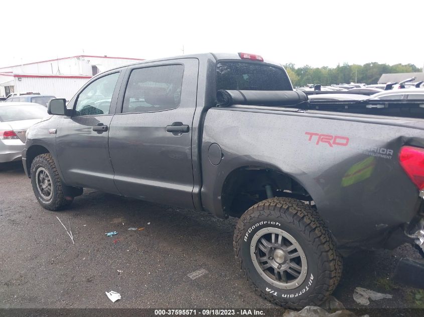 2013 TOYOTA TUNDRA 4WD TRUCK 5TFDY5F16DX282990