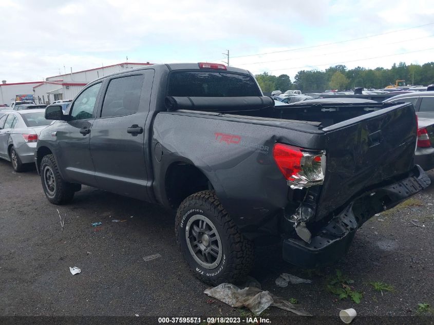 2013 TOYOTA TUNDRA 4WD TRUCK 5TFDY5F16DX282990