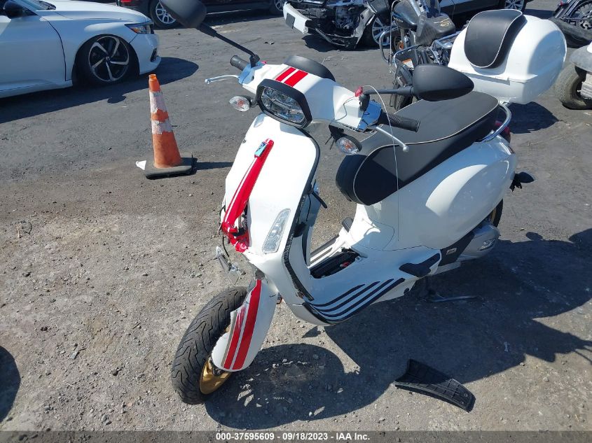 2021 VESPA PRIMAVERA/SPRINT 150 ZAPM818G2M5801571