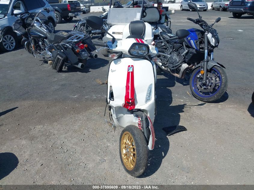 2021 VESPA PRIMAVERA/SPRINT 150 ZAPM818G2M5801571