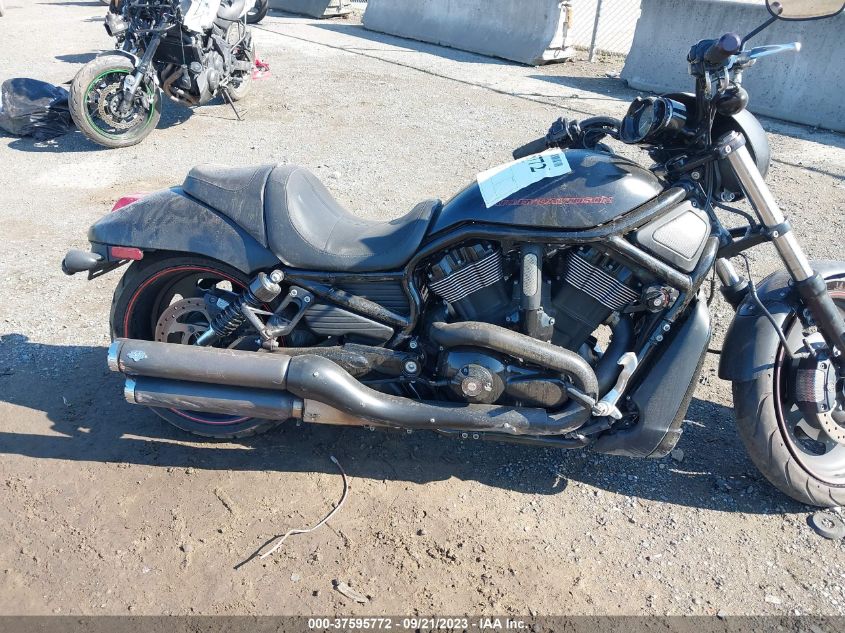 2007 HARLEY-DAVIDSON VRSCDX 1HD1HHZ117K812749