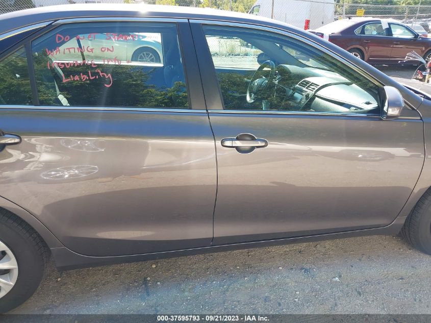 2015 TOYOTA CAMRY XLE/SE/LE/XSE - 4T4BF1FK2FR476498