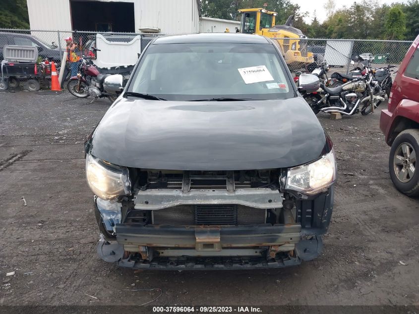 2014 MITSUBISHI OUTLANDER SE - JA4AZ3A32EZ013978