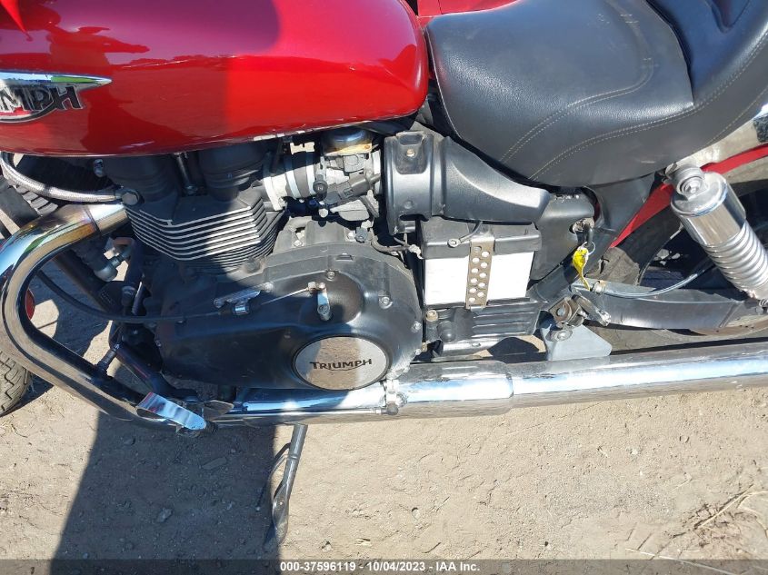 2011 TRIUMPH MOTORCYCLE SPEED MASTER SMT915RN0BT493360
