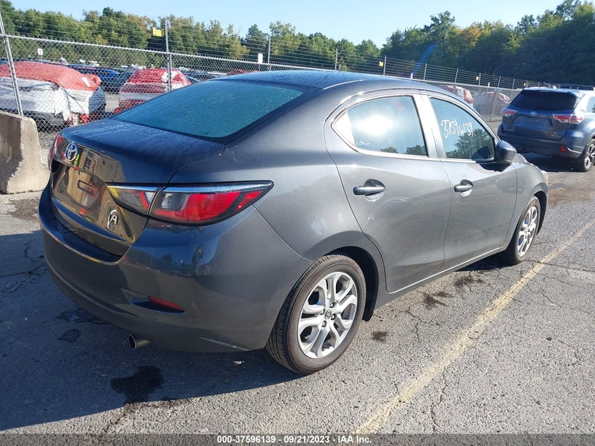 VIN 3MYDLBYV3HY184910 2017 TOYOTA YARIS IA