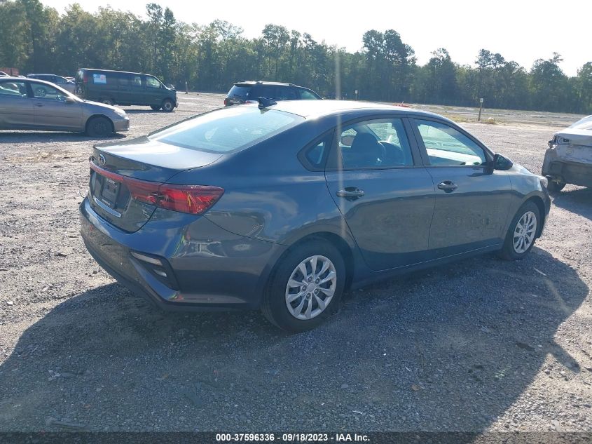 3KPF24AD6ME323074 Kia Forte FE 4