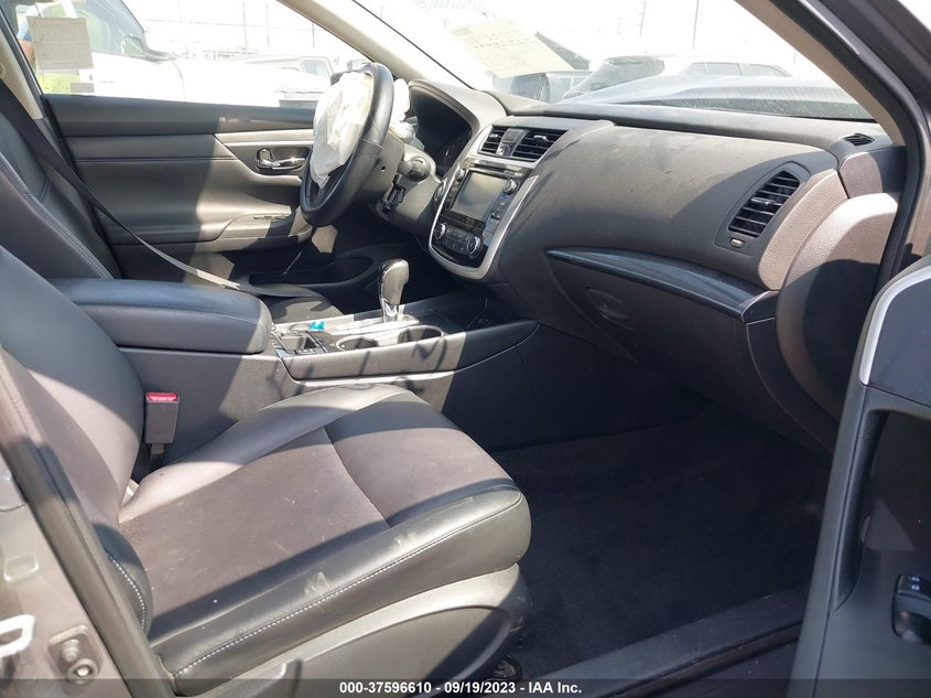 VIN 1N4AL3AP1JC257747 2018 NISSAN ALTIMA 2.5 SR