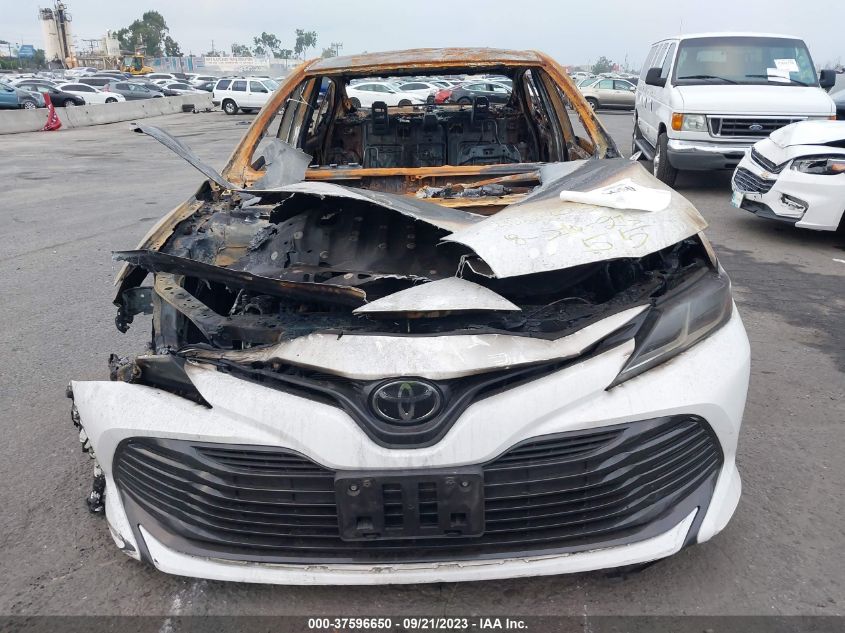 2018 TOYOTA CAMRY L/LE/XLE/SE/XSE - 4T1B11HK6JU109439