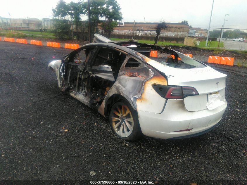 2022 TESLA MODEL 3 - 5YJ3E1EB6NF128931