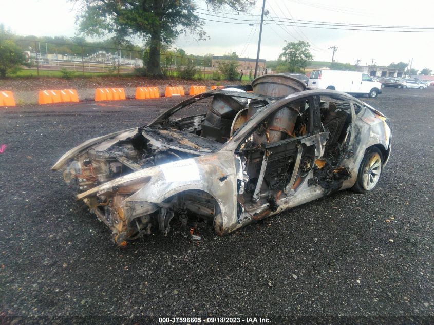 2022 TESLA MODEL 3 - 5YJ3E1EB6NF128931