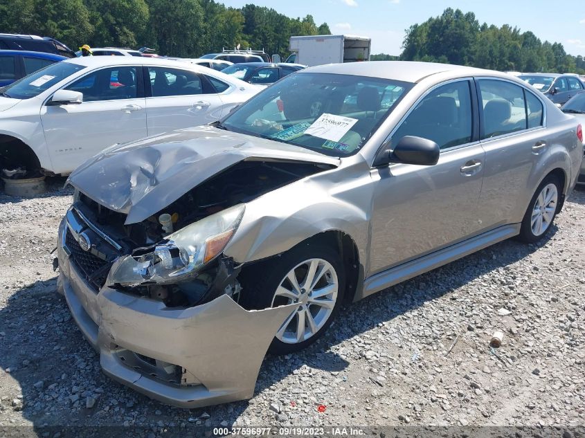2014 SUBARU LEGACY 2.5I - 4S3BMBA69E3019521