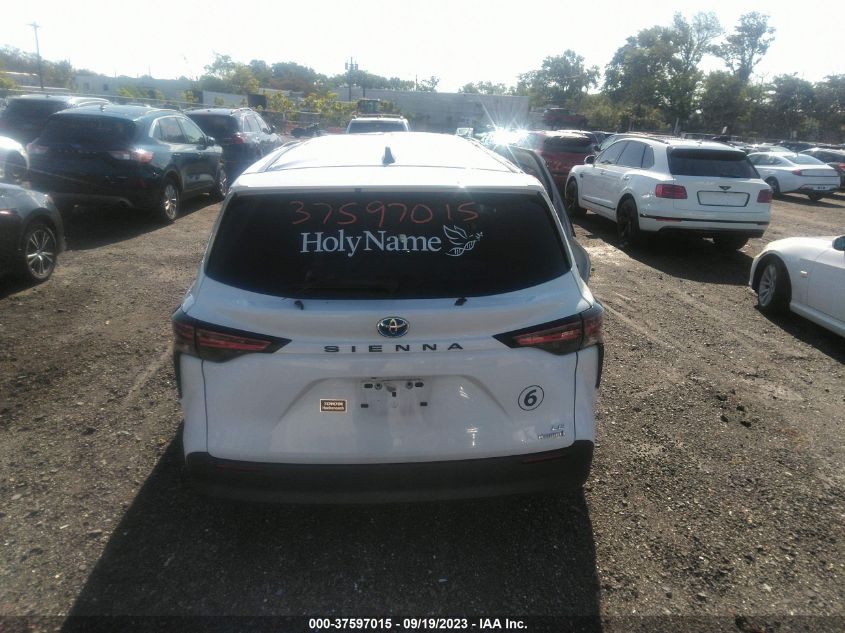 2022 TOYOTA SIENNA LE - 5TDKRKEC2NS101591