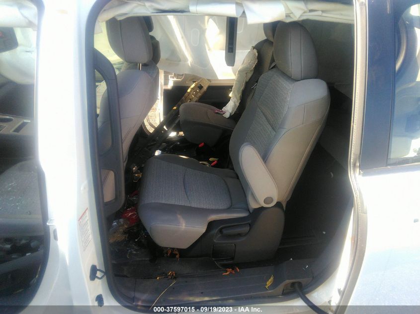 2022 TOYOTA SIENNA LE - 5TDKRKEC2NS101591