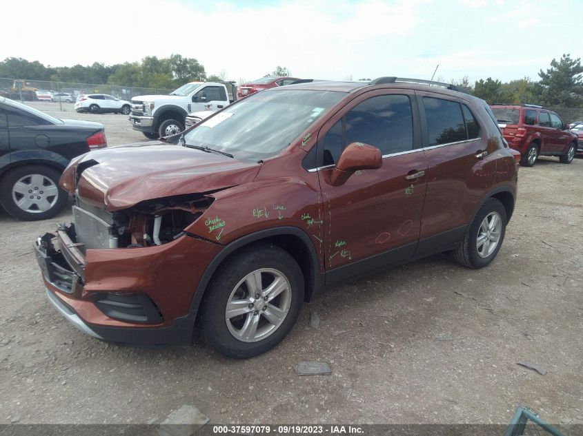 3GNCJLSB5KL235064 Chevrolet Trax LT 2