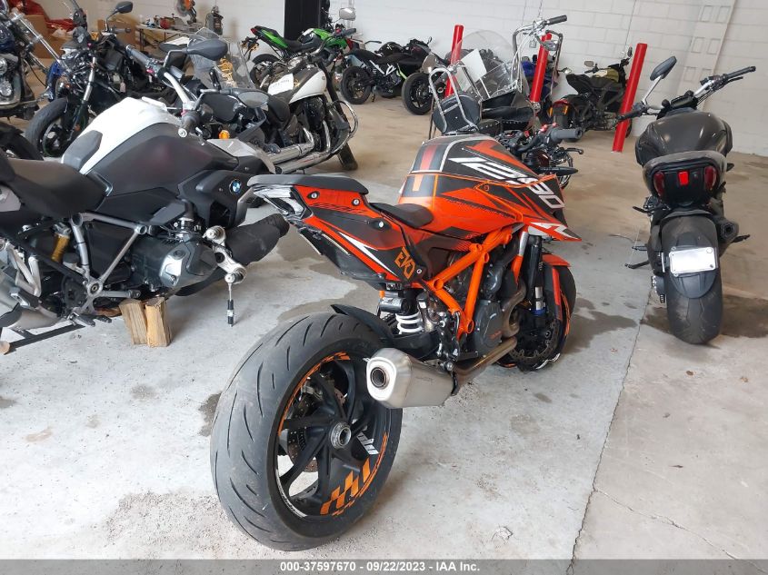 2022 KTM 1290 SUPER DUKE R VBKV39404NM956740