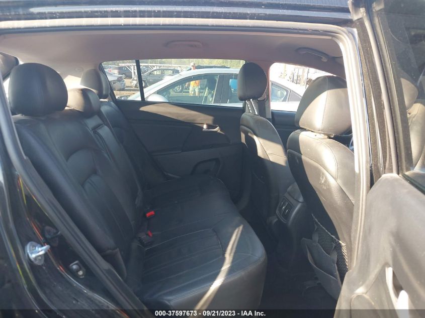 2016 KIA SPORTAGE EX - KNDPC3AC5G7804103