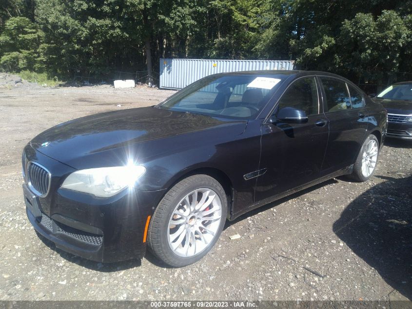 2013 BMW 7 SERIES 750I XDRIVE WBAYB6C56DC998275