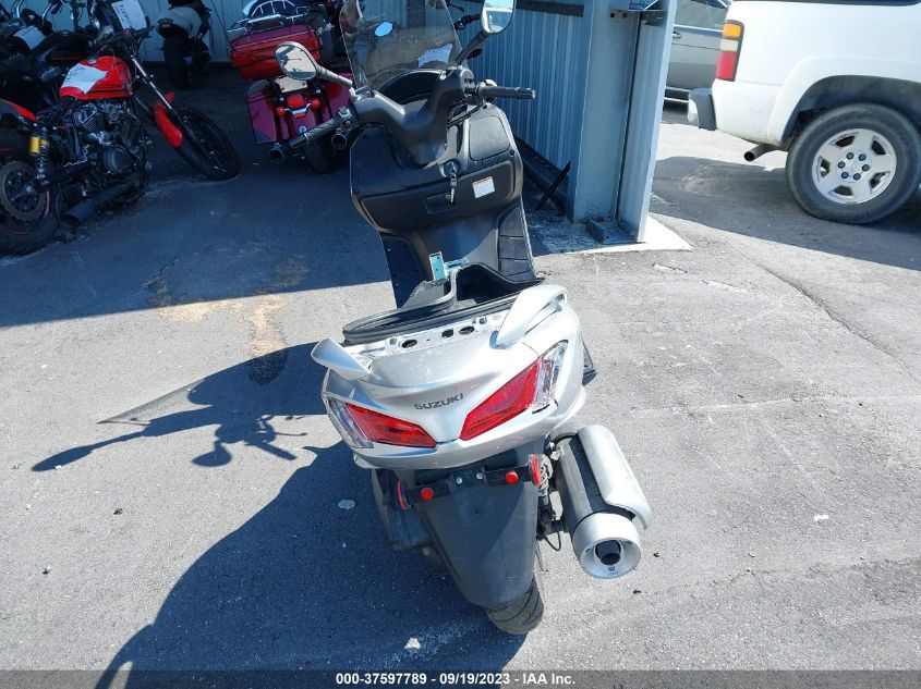 2014 SUZUKI UH200 MLCCH41A7E1600992