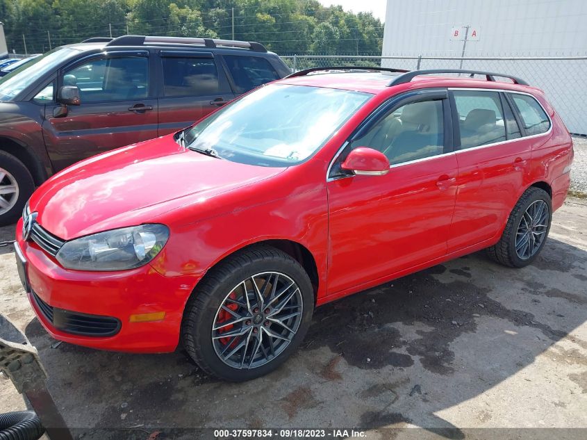 2013 VOLKSWAGEN JETTA SPORTWAGEN TDI W/SUNROOF & NAV - 3VWML7AJ9DM682143