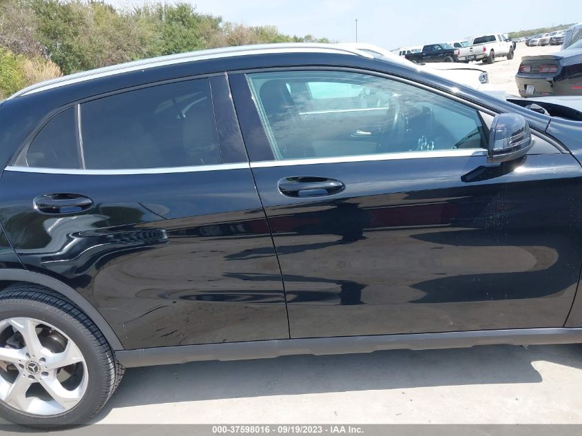 2020 MERCEDES-BENZ GLA GLA 250 - WDCTG4GBXLJ665665