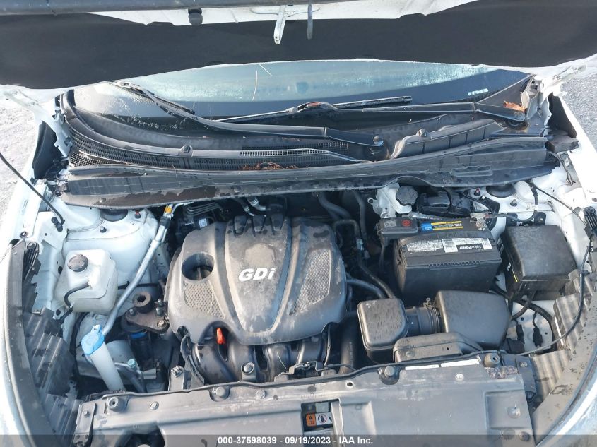 2014 HYUNDAI TUCSON SE - KM8JUCAG2EU865490