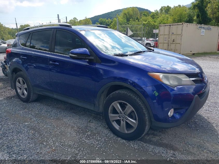 2015 TOYOTA RAV4 XLE - 2T3WFRLV2FW233190