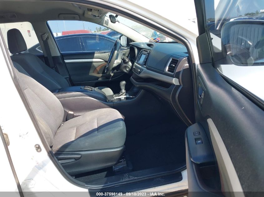 2017 TOYOTA HIGHLANDER LE - 5TDZARFH3HS023304