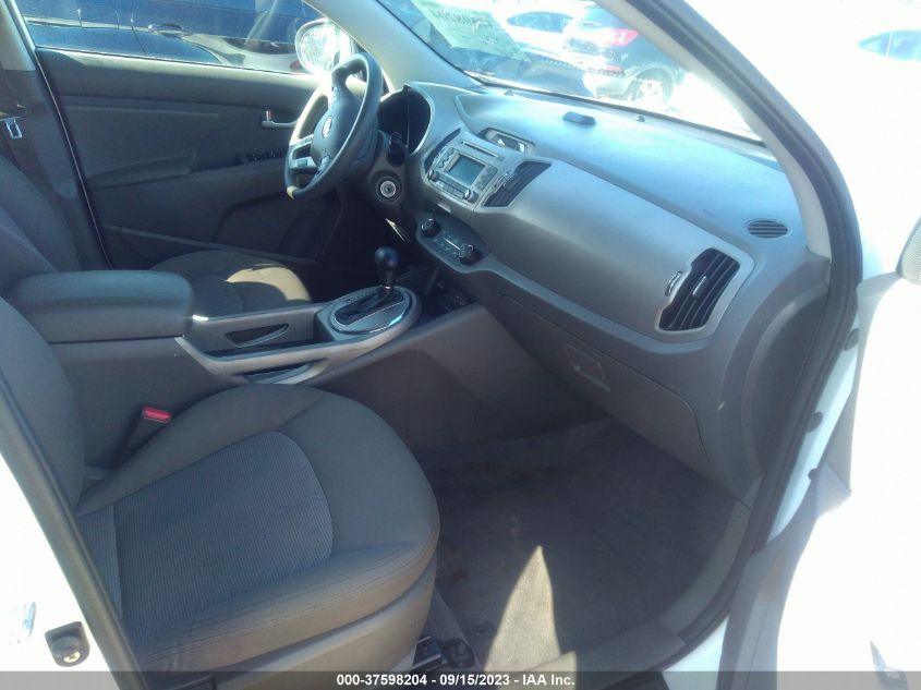2016 KIA SPORTAGE LX - KNDPB3AC0G7871937