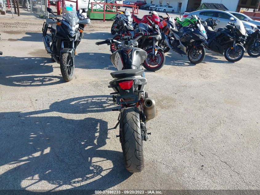 2014 KTM 690 DUKE VBKLDT40XEM761193