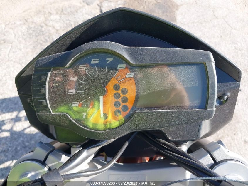 2014 KTM 690 DUKE VBKLDT40XEM761193