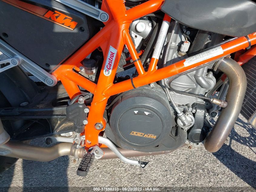 2014 KTM 690 DUKE VBKLDT40XEM761193