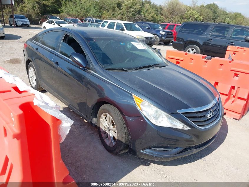 2013 HYUNDAI SONATA GLS - 5NPEB4AC4DH802687